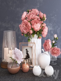 Decorative set with peonies