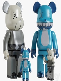 Bearbrick / KAWS