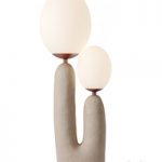 Oo Smooth Table Lamp – Contemporary Hand