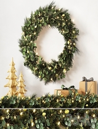 Christmas decor Pottery Barn 3