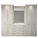 Wardrobe in Varzi’s bedroom